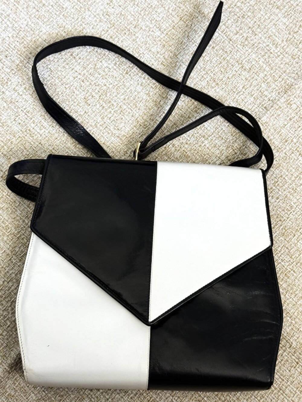 Bruno Magli crossbody bag Vintage women's white/black leather made in Italy - Picture 7 of 9